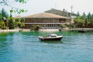 img_155379083323a